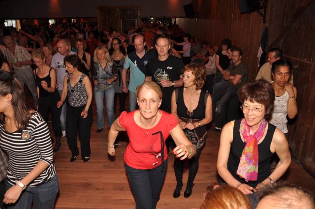 min 2010 05 02 station danse 171
